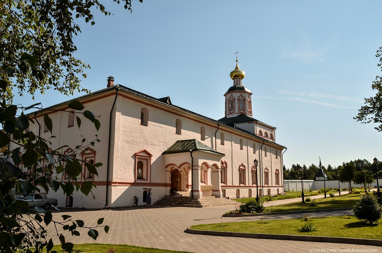 Валдайский Иверский монастырь Новгородская область