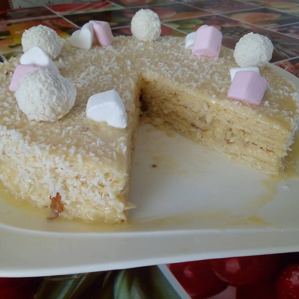 Вафельный торт с кокосовой стружкой