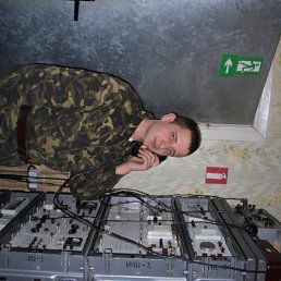 Vova, 33 , 