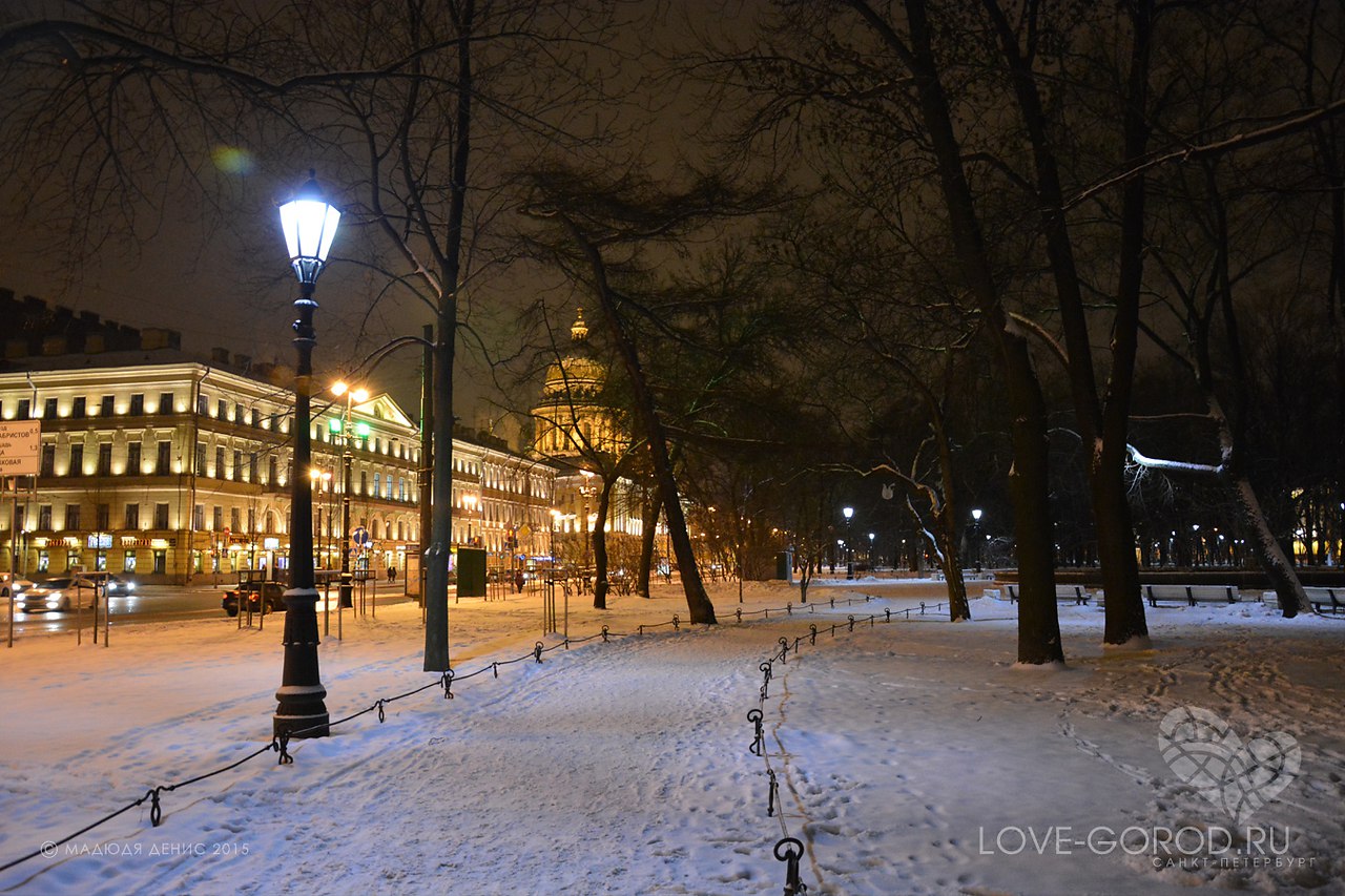 Александровский сад СПБ зима