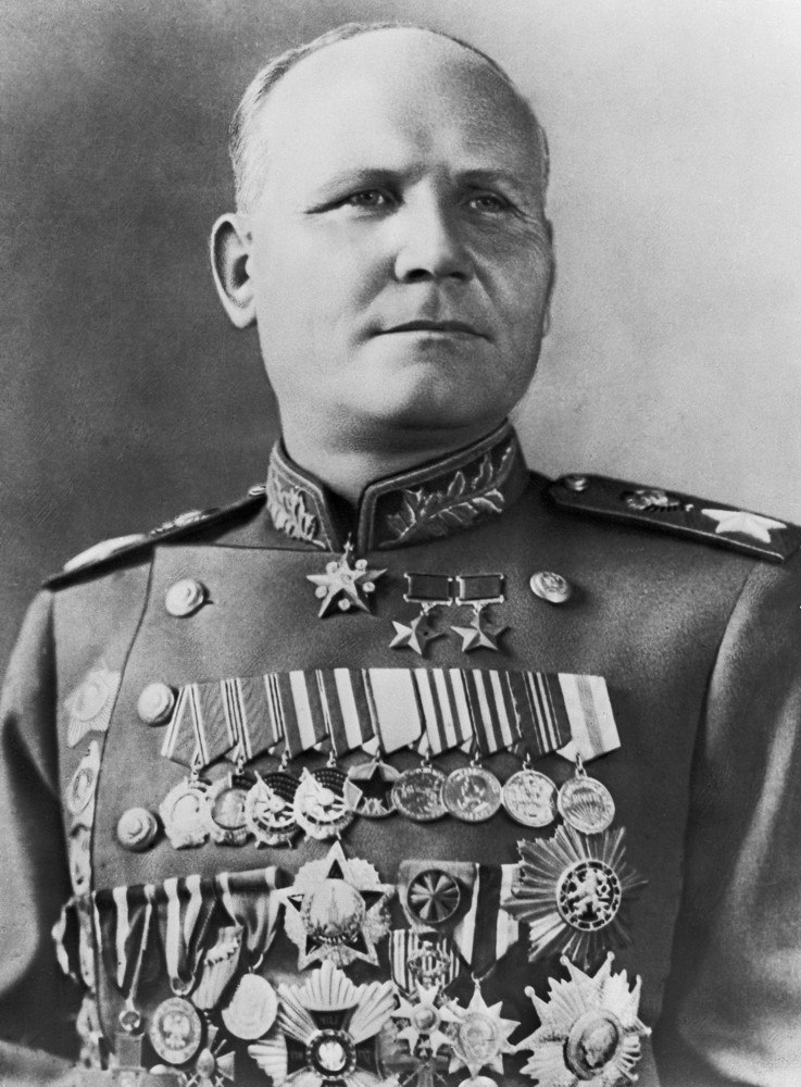 Самые награждаемые командующие фронтами РККА 1941-45 года. 