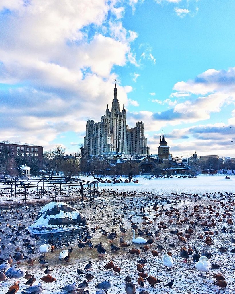 Солнечный день в москве