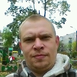 Максим, 38 лет, Луга