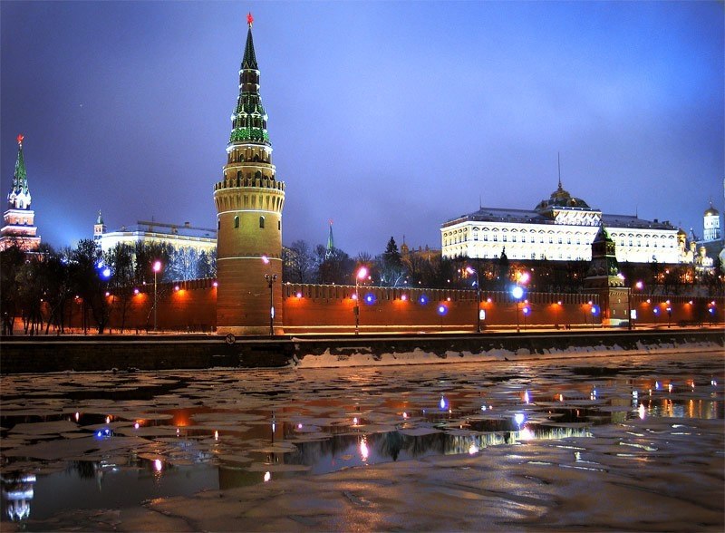 Далее москва. Москва. Новый Кремль. Новогодняя ночная Москва Кремль. Кремль в Сочи.