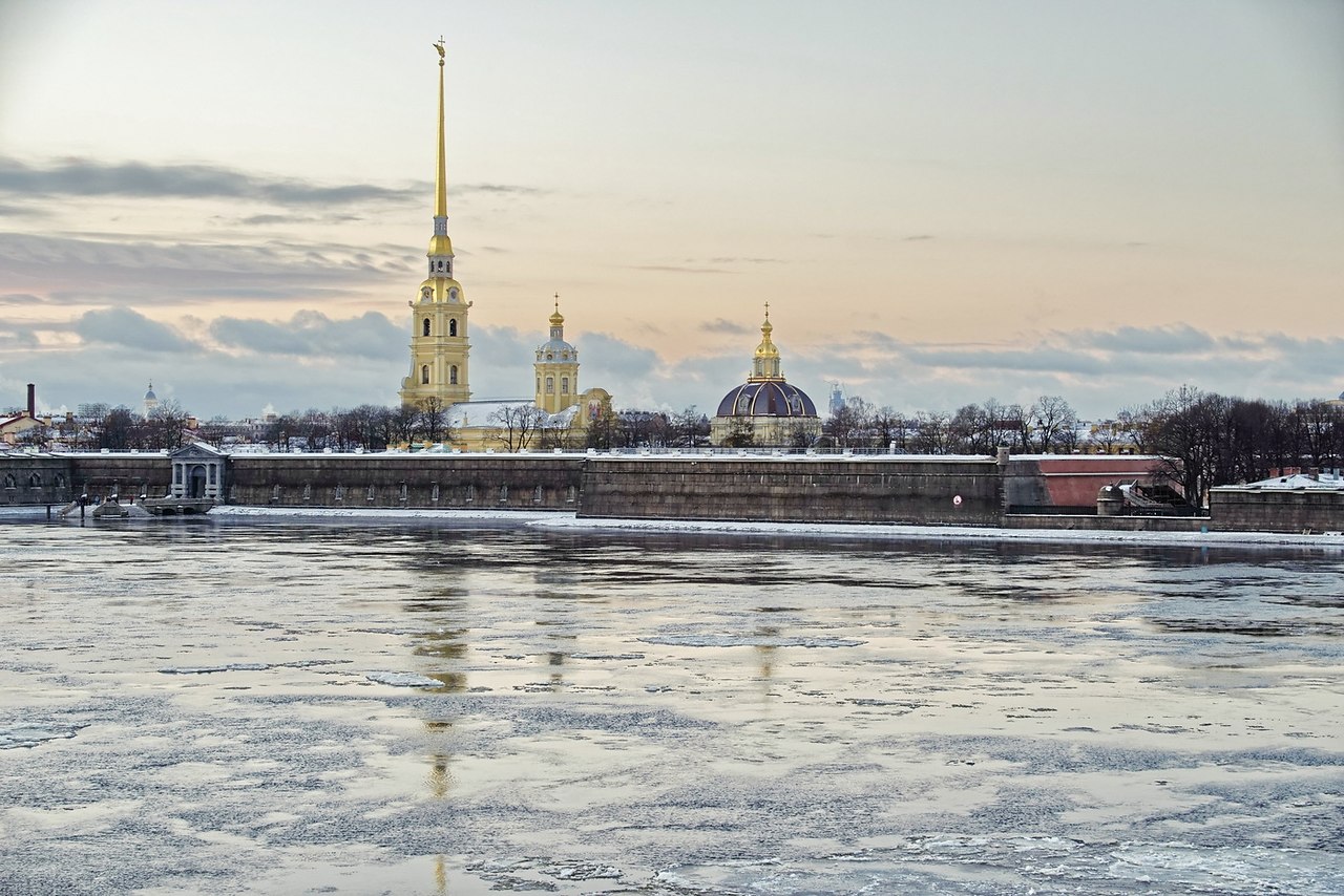 Санкт-Петербург Петропавловская крепость Нева