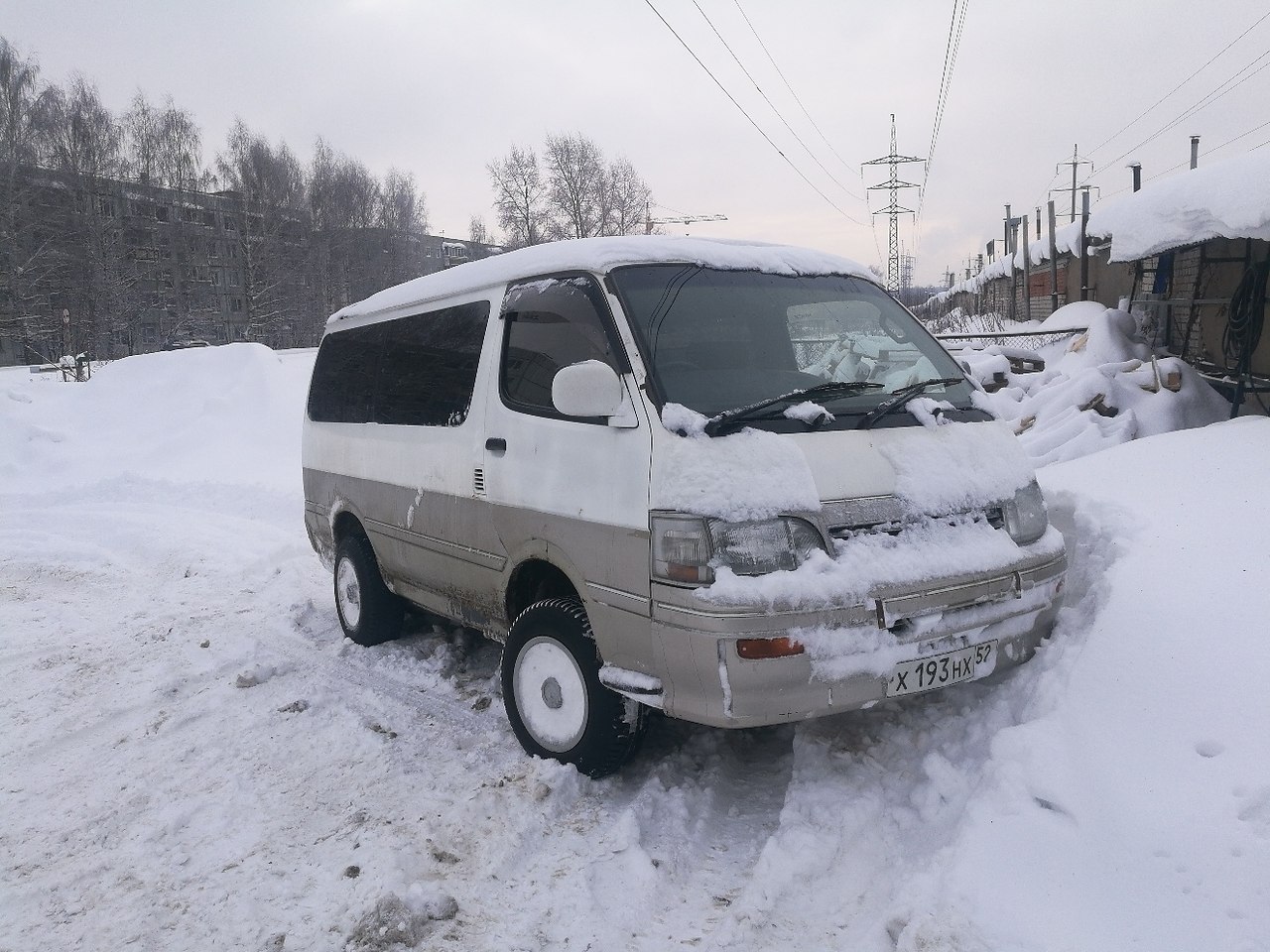 Показать тойота хайс. Тойота Хайс 1993. Тойота Хайс 1993 года дизель. Тойота Хайс 99. Тойота Хайс 1981.