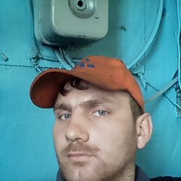 Геннадий, 29 лет, Тавда