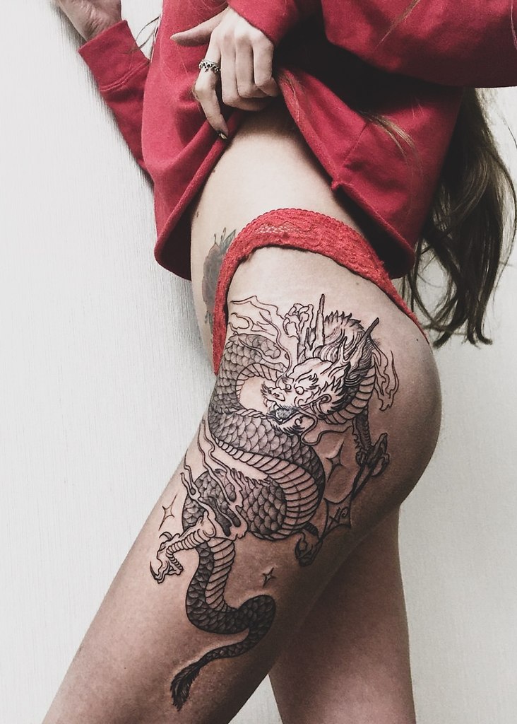 значение татуировки дракона на бедре | Дзен