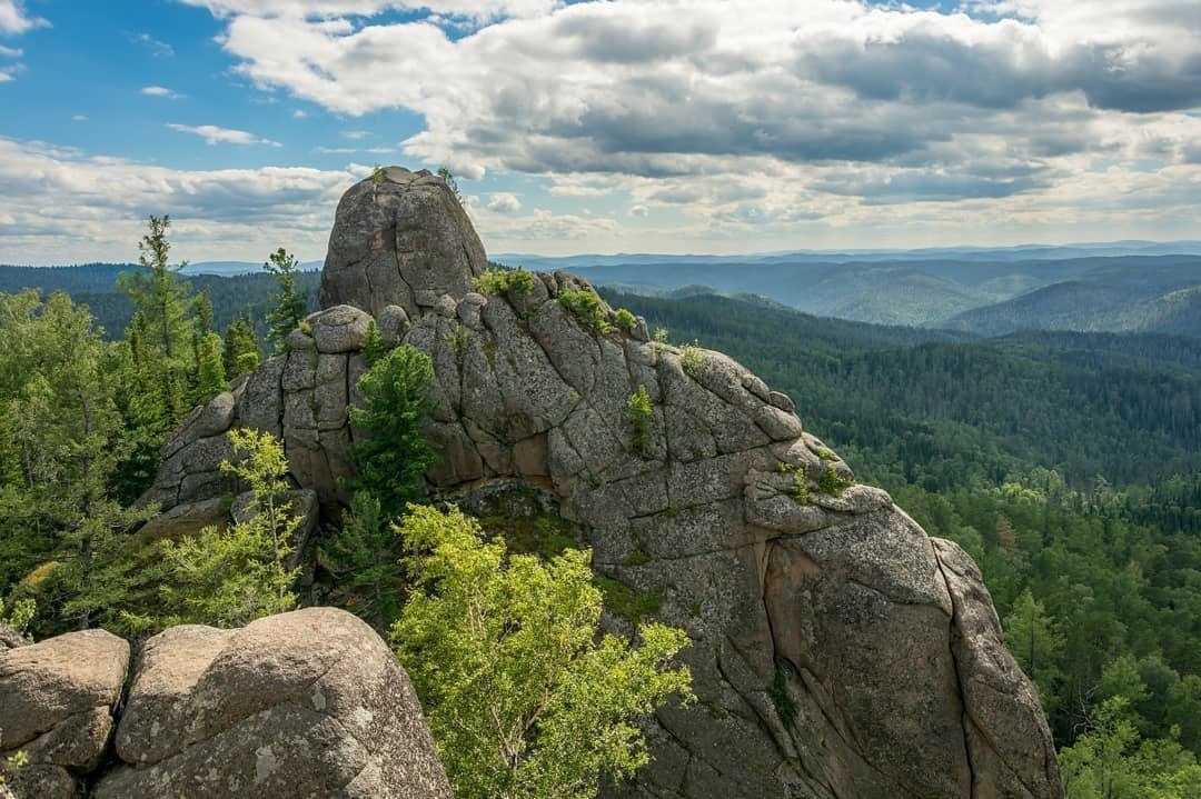 Качинские столбы красноярск фото