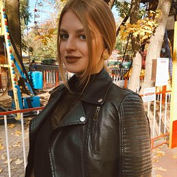 Bozhena, 23, 