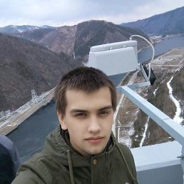 Илья, 27, Дивногорск