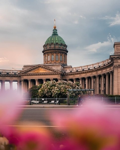 Фото на фоне казанского собора