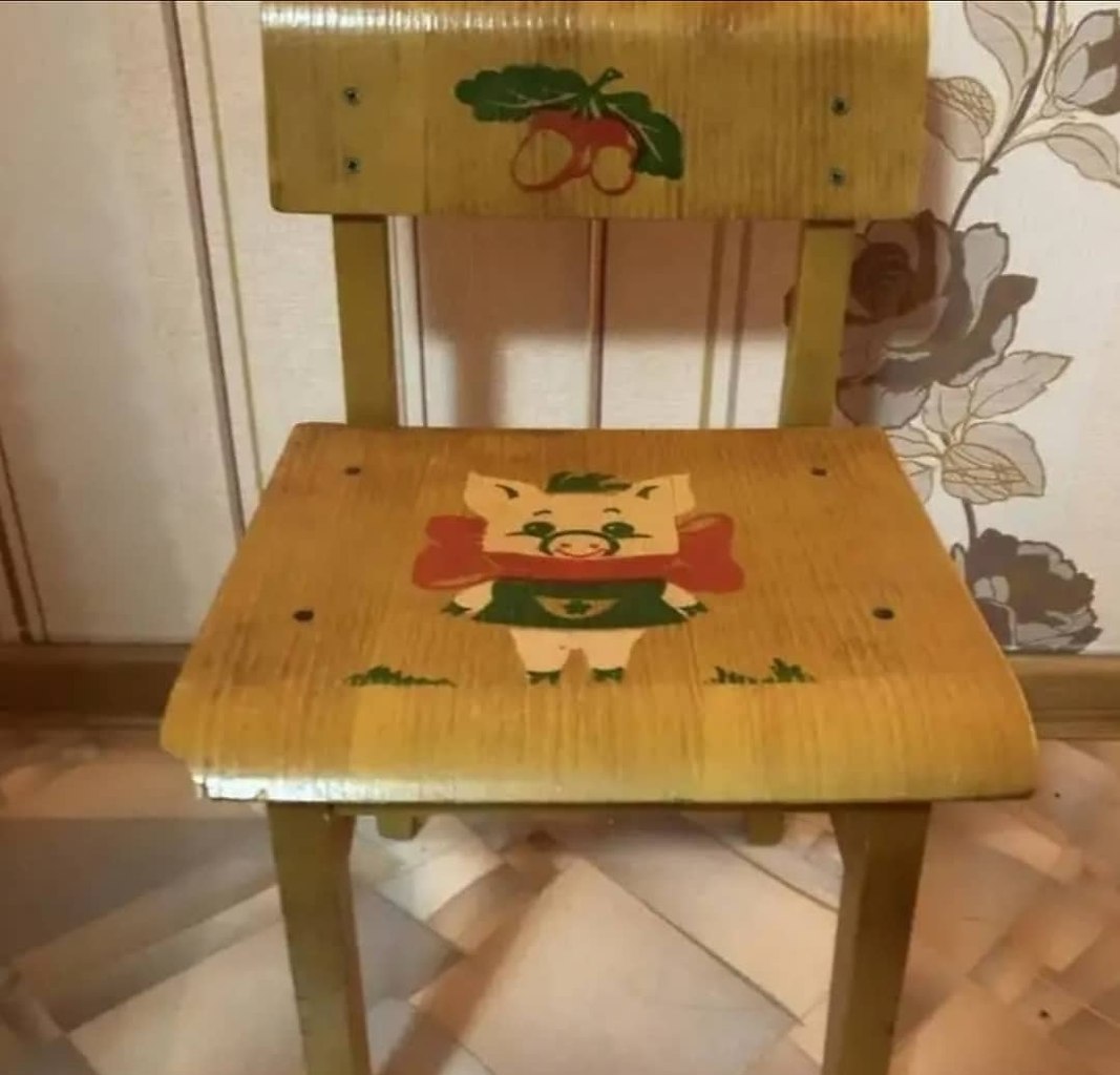 Советский детский стульчик