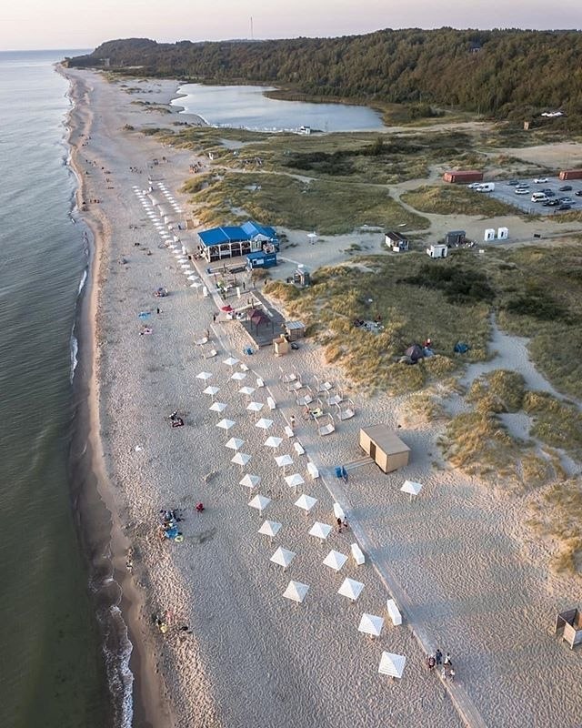 Пляж янтарный в калининграде фото