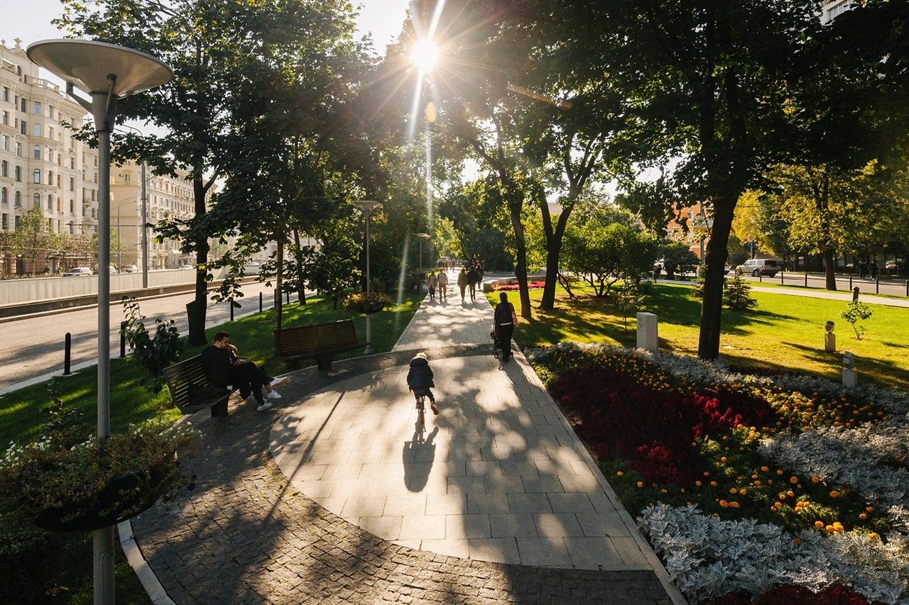 Сквер в москве фото