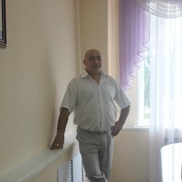 Василий, 53 года, Кировск