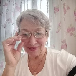 Людмила, 66 лет, Данилов