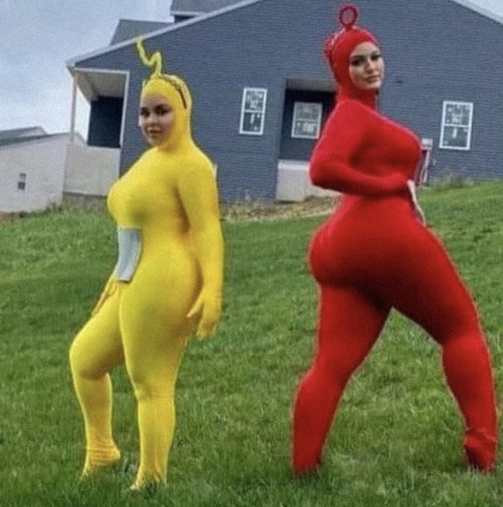 Thicc teletubby cosplay