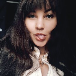 Диана, 23, Красноярск