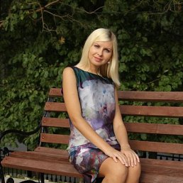 Ксения, 30, Одесса