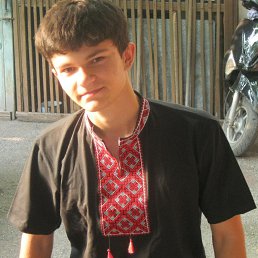 Анатолий, 26, Славянск