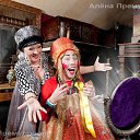  T,  -  25  2012       Magical World