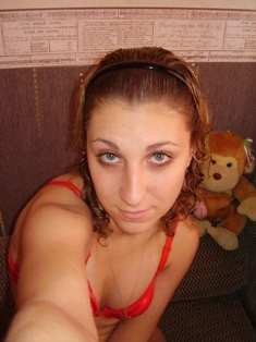����))