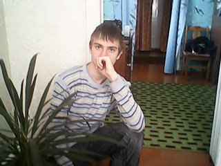 Kolya, 25, 
