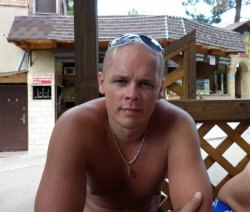 �������, �����-���������, 44 ����