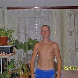 Александр, 30, Первомайск, Луганская область