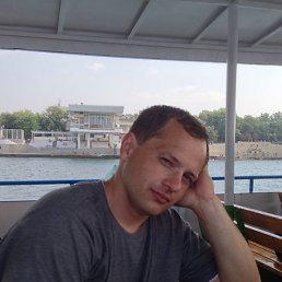 Igor, , 42 