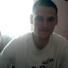Viktor, 43, 