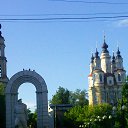  Lauras',  -  10  2014    