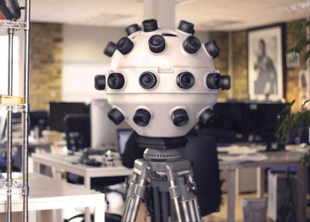   Figure Digital      The Panopticam,  ...