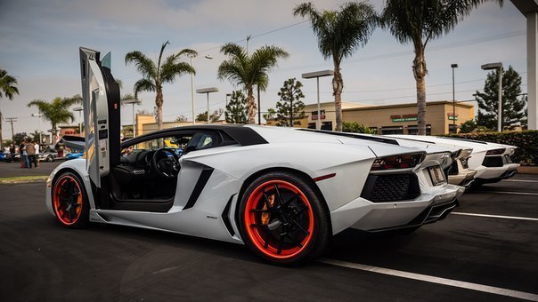 Lamborghini Aventador