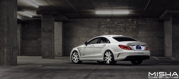 Mercedes-Benz CLS 63 AMG - 3