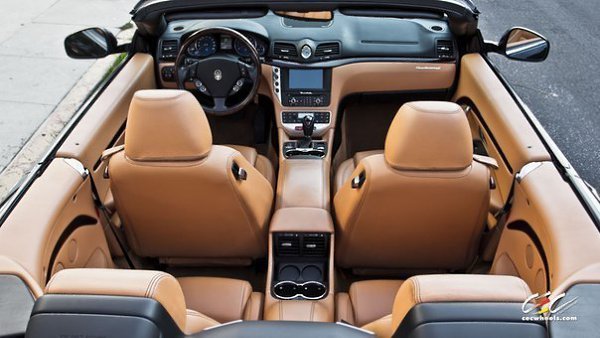 Maserati GranCabrio - 8
