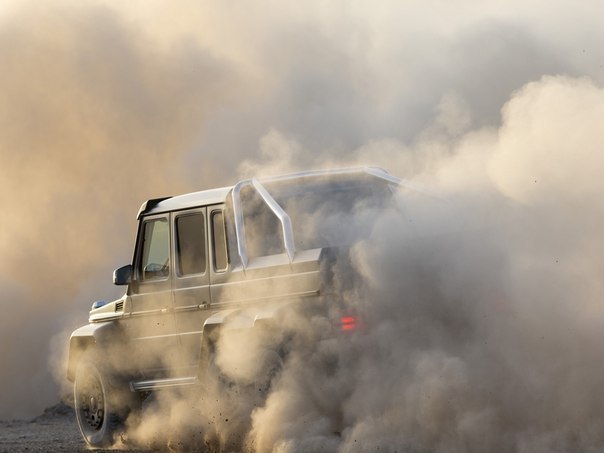 Mercedes-Benz G 63 AMG 6x6. : 5461  : 544 ..  : 760  : ... - 6