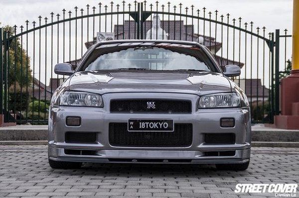 Nissan Skyline GT-R R34