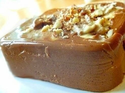 Творожное суфле “Птичье молоко” (десерт). на 100 г 112.26 ккал Б/Ж/У 15.84/1.56/8.96 Творог ...