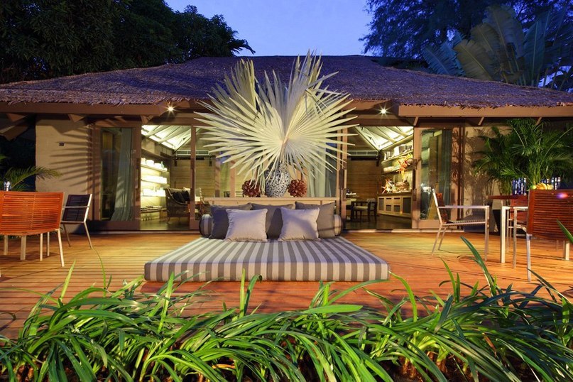 - Indigo Pearl Phuket  . - 7