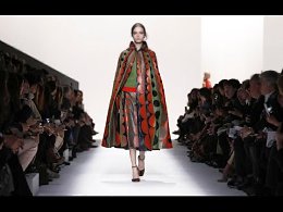 Valentino | Fall Winter 2014/2015 Full Fashion Show | Exclusive Video