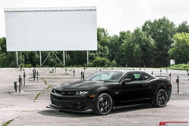 Chevrolet Camaro Z/28 - 3