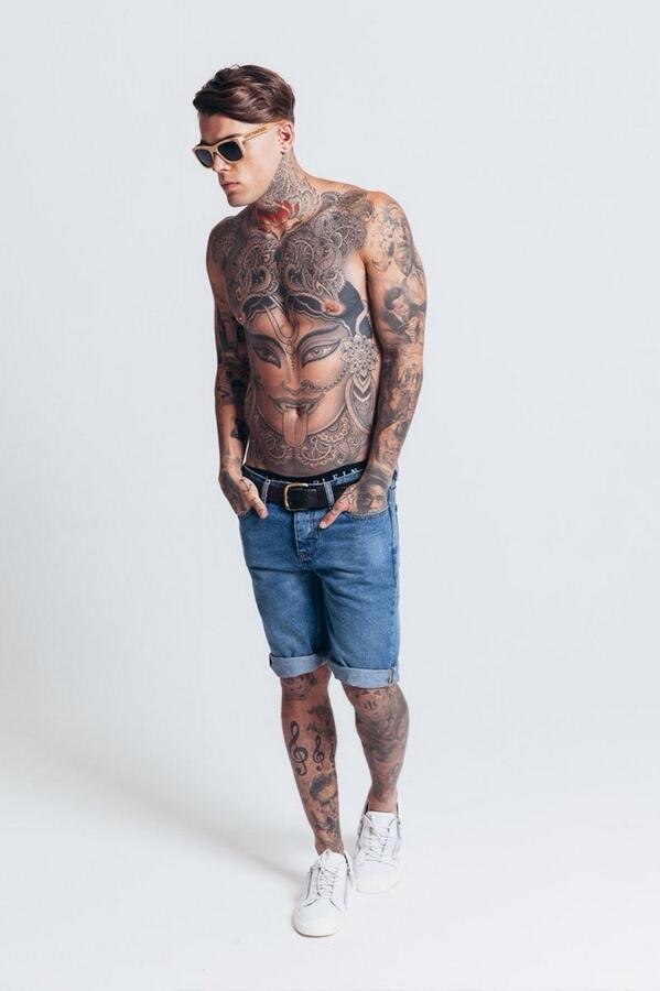 Stephen James - 4