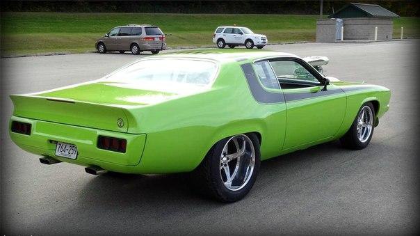 1973 Plymouth Road Runner Custom - 2