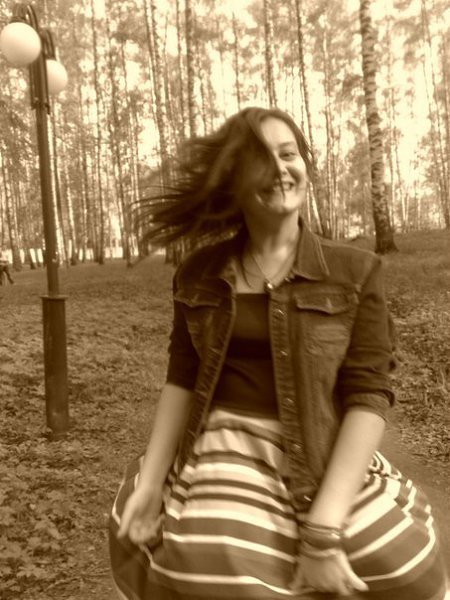 :  ))))))) -  -, 32 , 