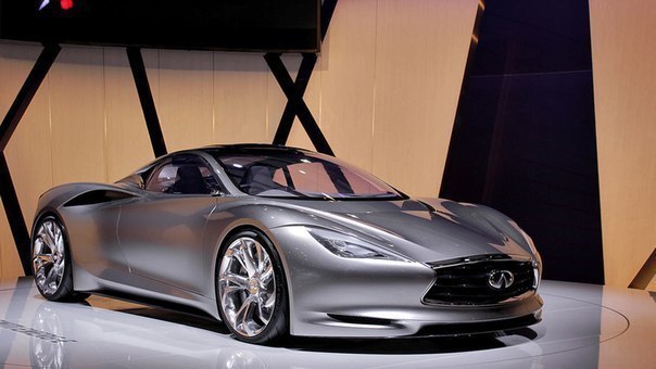 Infiniti Emerg-E