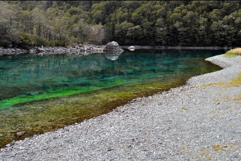   (Blue Lake) -       ,   - 2