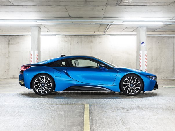 2014 BMW i8 UK-spec - 6