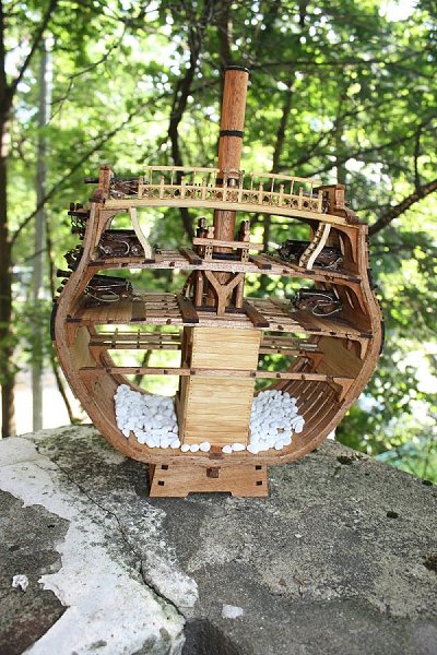 BONHOMME RICHARD   - 2